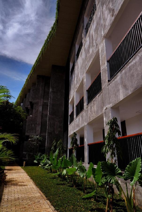 Guest House 555 Nki South Tangerang Exteriör bild