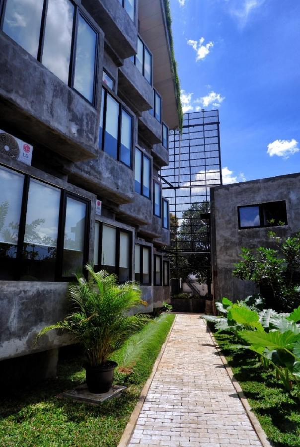 Guest House 555 Nki South Tangerang Exteriör bild